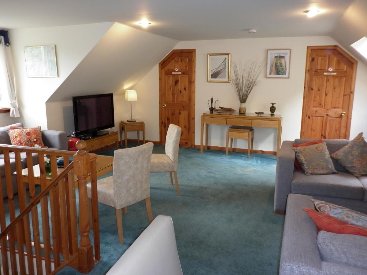 Ardlochay Lodge Crianlarich Bagian luar foto